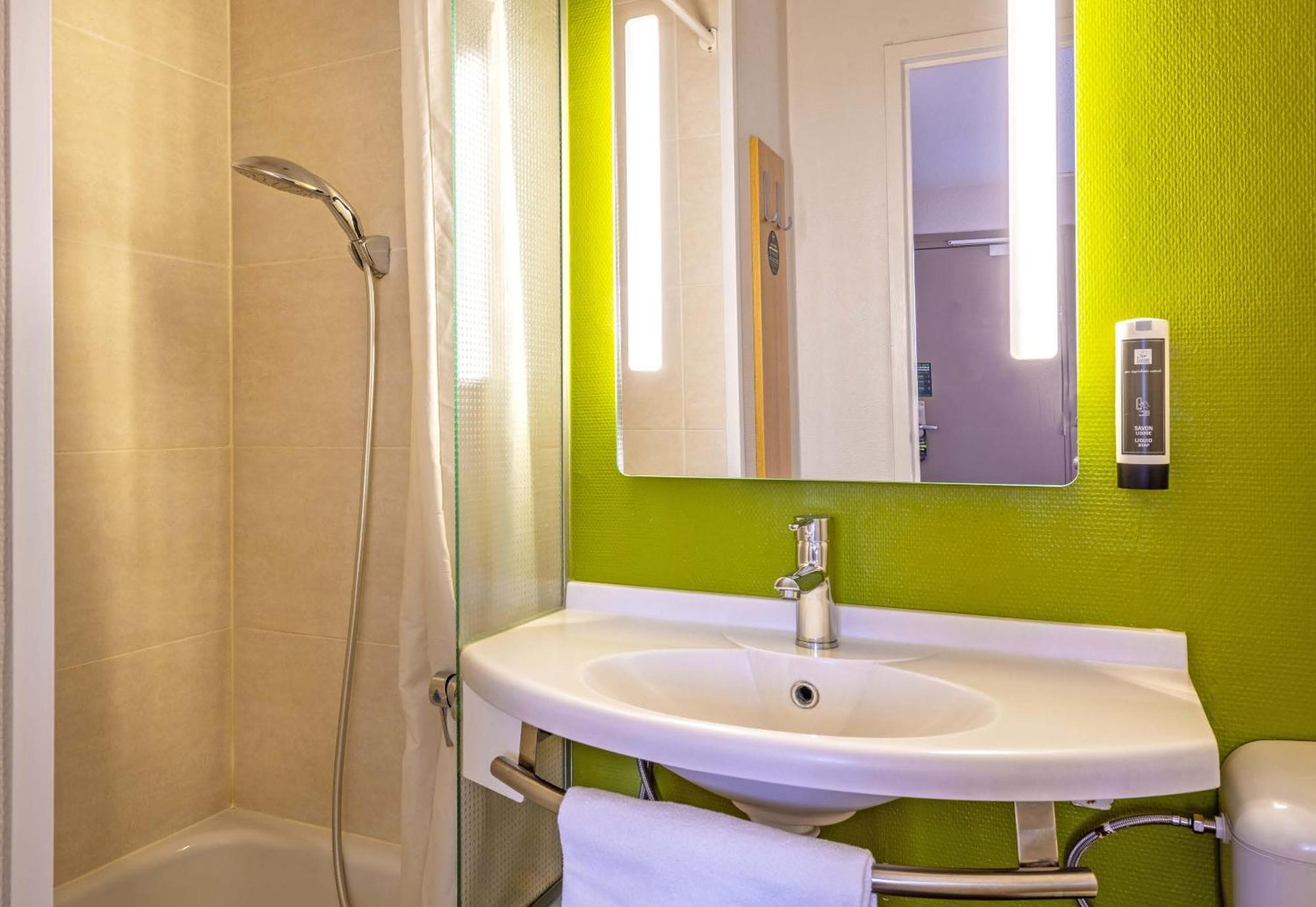 B&B Hotel Brest Kergaradec Aeroport Gouesnou Kültér fotó